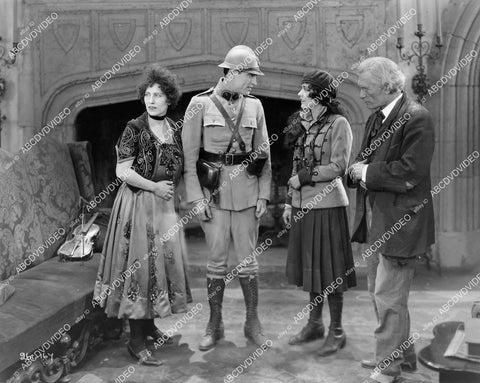 crp-09058 1927 Renee Adoree, Pat Hartigan silent film Heaven on Earth crp-09058