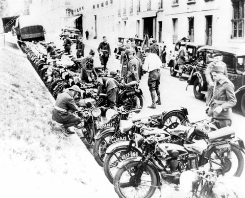 crp-09076 copy photo soldiers and motorcycles getting tuned up crp-09076