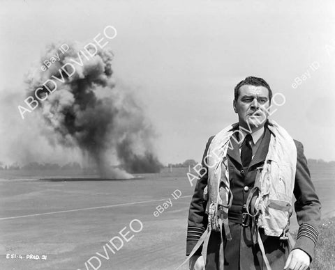 crp-09112 1952 Jack Hawkins film Angels One Five crp-09112