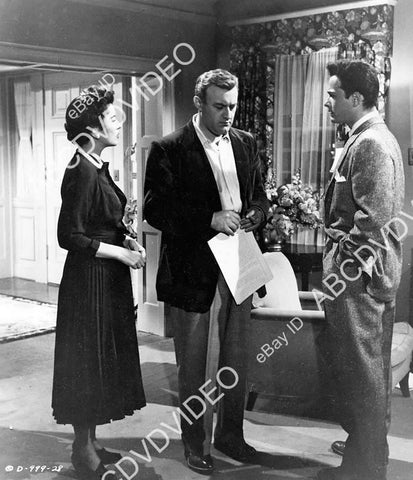 crp-09138 1951 John Derek, Erin Obrien-Moore, Lee J Cobb film The Family Secret crp-09138