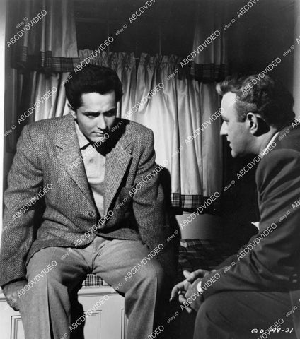 crp-09155 1951 John Derek, Lee J Cobb film The Family Secret crp-09155