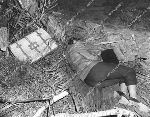 crp-09201 1951 Terry Moore taking a nap film The Barefoot Mailman crp-09201