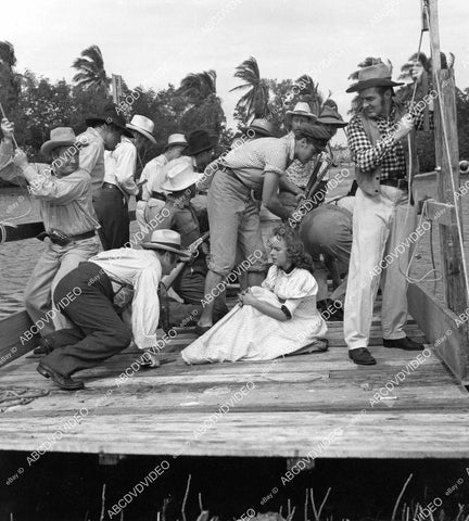 crp-09227 1951 Jerome Courtland, Terry Moore film The Barefoot Mailman crp-09227