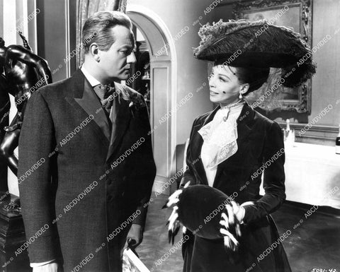 crp-09442 1958 John Robinson, Leslie Caron film The Doctor's Dilemma crp-09442