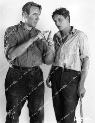 crp-09575 1928 Ivan Linow, Charles Farrell silent film The River crp-09575