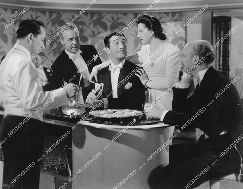 crp-00969 1941 Robert Taylor Mona Barrie and cast film When Ladies Meet crp-00969