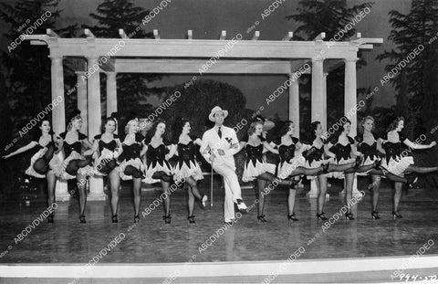 crp-09719 1940 Ruth Terry, Johnny Downs, Claire Carleton film Sing, Dance, Plenty Hot crp-09719