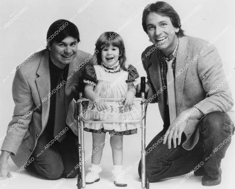 crp-00980 1980's Tom & John Ritter w Kristin Carr TV Weekend w the Stars Telethon Cerebral Palsy crp-00980