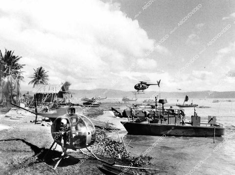 crp-09976 1979 marines and helicopters beach landing film Apocalypse Now crp-09976
