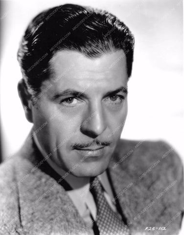 Warner Baxter portrait wbax-17