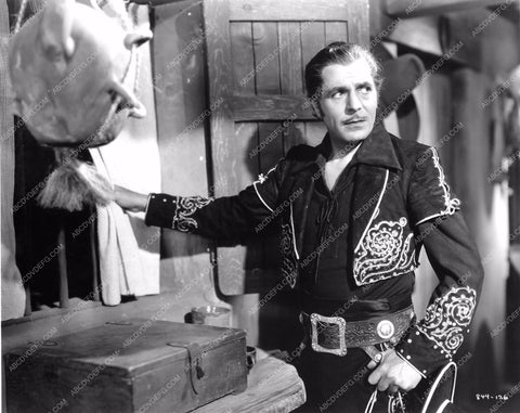 Warner Baxter western film Robin Hood of El Dorado wbax-21