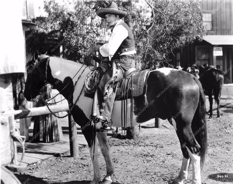 Warner Baxter western film Robin Hood of El Dorado wbax-70