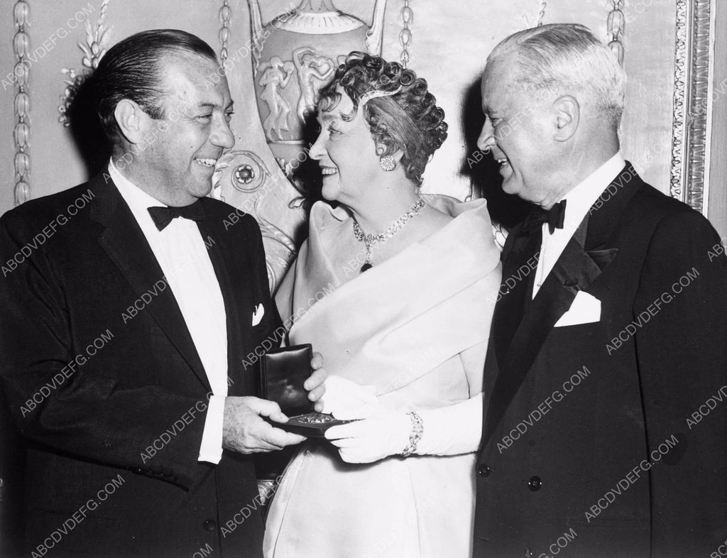 news photo Mrs. William Randolph Hearst and friends wrhearst-01 ...